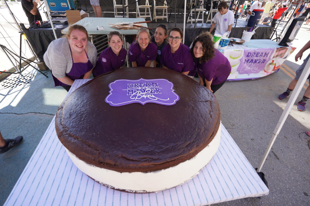 Megan Wagner and her Team from Dream Maker Bakers in Killington, VT made history on September 14th by creating The World’s Largest Whoopie Pie, weighing in at 1,187 pounds!